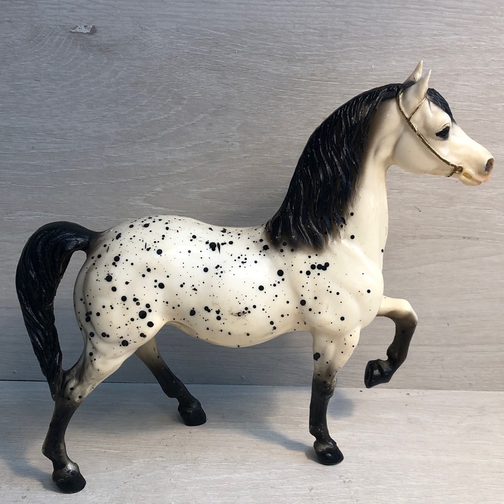 Breyer Horse Spotted Black and Cream Cheyenne Western Prancing Horse Pls Read